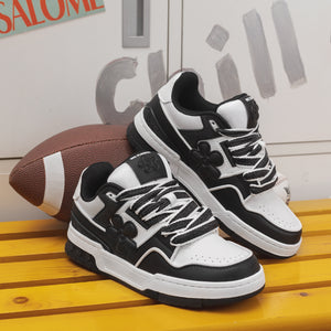 WE FLOWER Board Shoes Panda Color