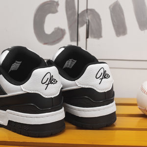 WE FLOWER Board Shoes Panda Color