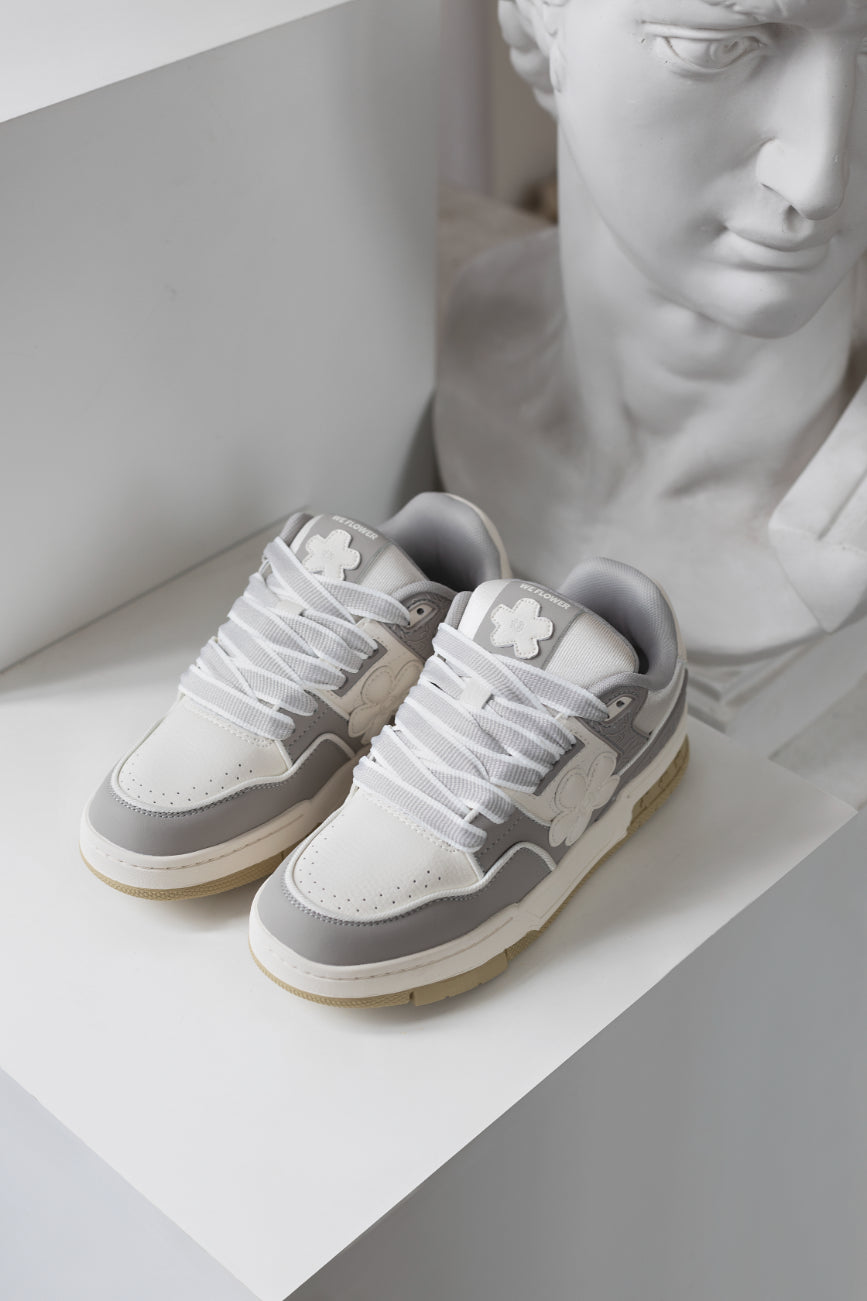 WE FLOWER Board Shoes Elephant Gray