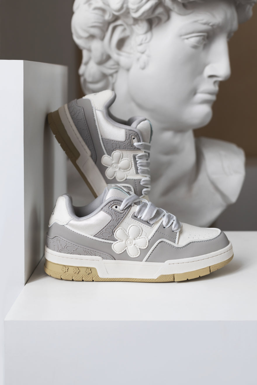 WE FLOWER Board Shoes Elephant Gray