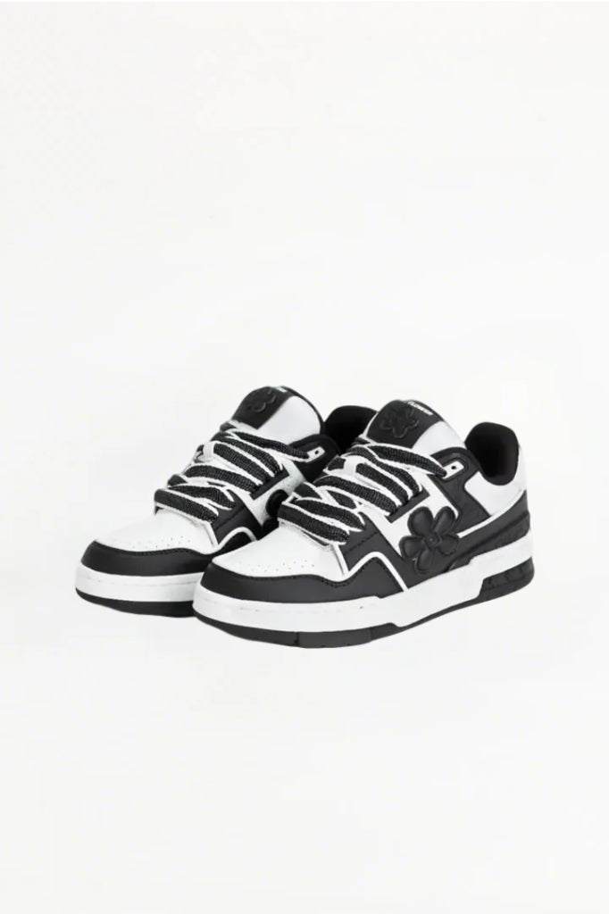 WE FLOWER Board Shoes Panda Color