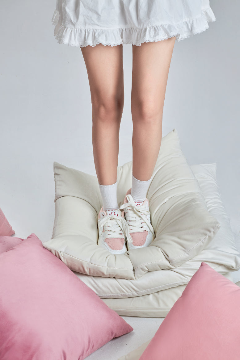 WE FLOWER Board Shoes Mousse Pink
